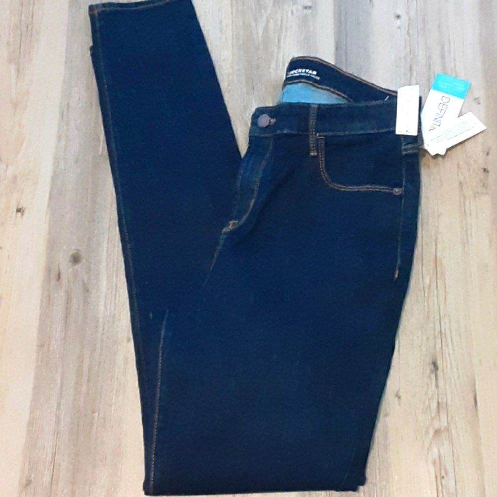 NWT Old Navy jeans